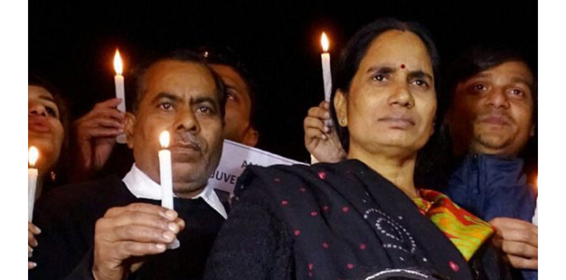 Nirbhaya's Parents wants their daughter's rapists to be hanged immediately