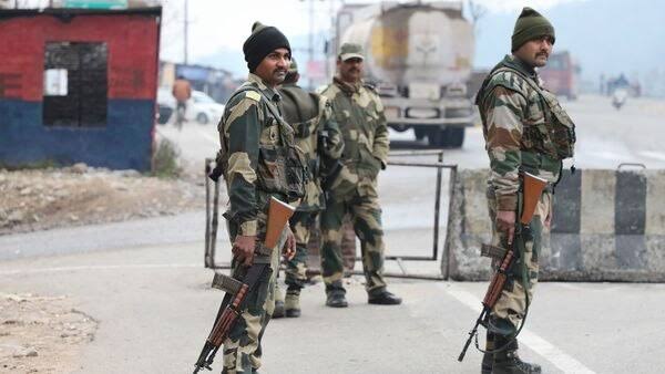 Encounter in Nagrota, Jammu Kashmir: 3 Militants Killed, Cop Injured