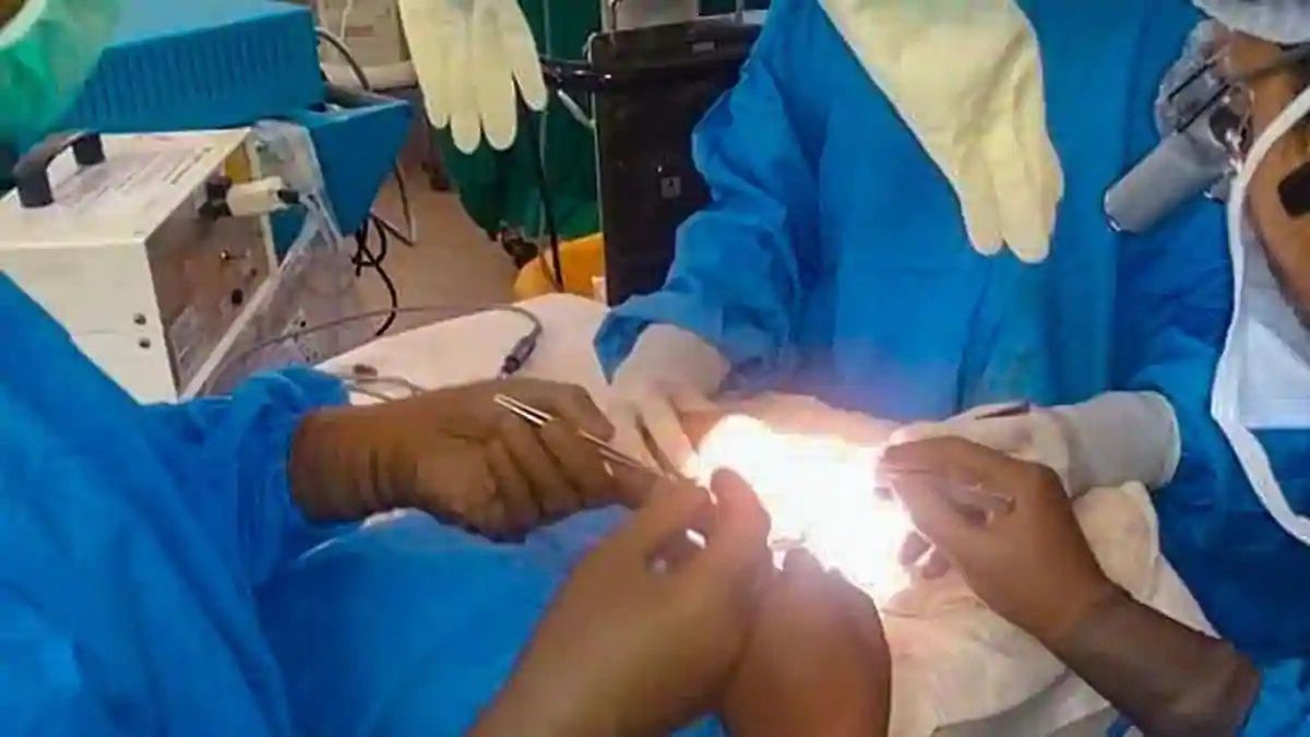 Punjab Cop’s Hand Stitched Back After 7 Hour Long Surgery