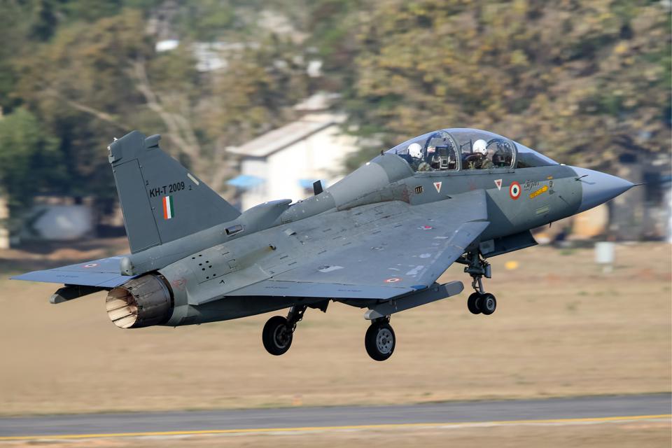 Government’s Ban On Arms Imports Worth $ 47 Billion Spreads Uncertainty