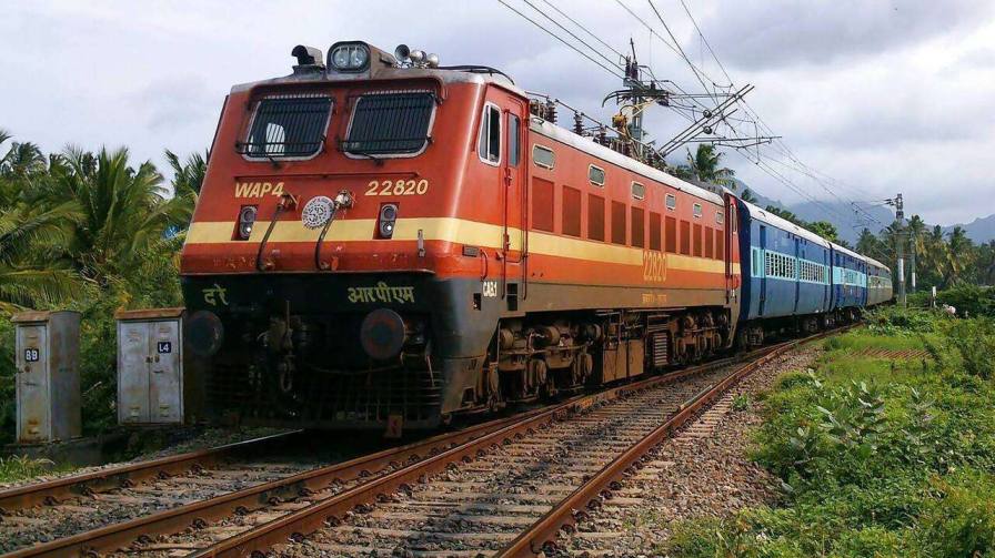 Indian Railways Starts 392 Festivals Trains From Today