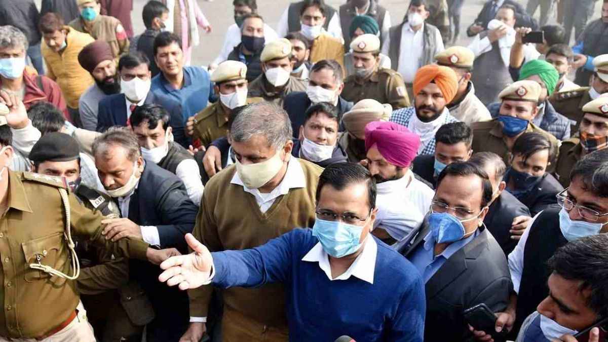 Farmers Protest: AAP Alleges Kejriwal Under House Arrest, DCP Denies