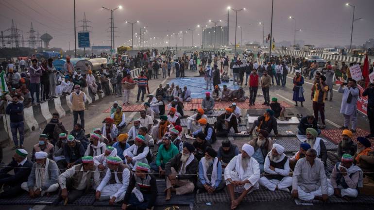 Supreme Court Says Farmers Have Right to Protest but Can’t Block Roads