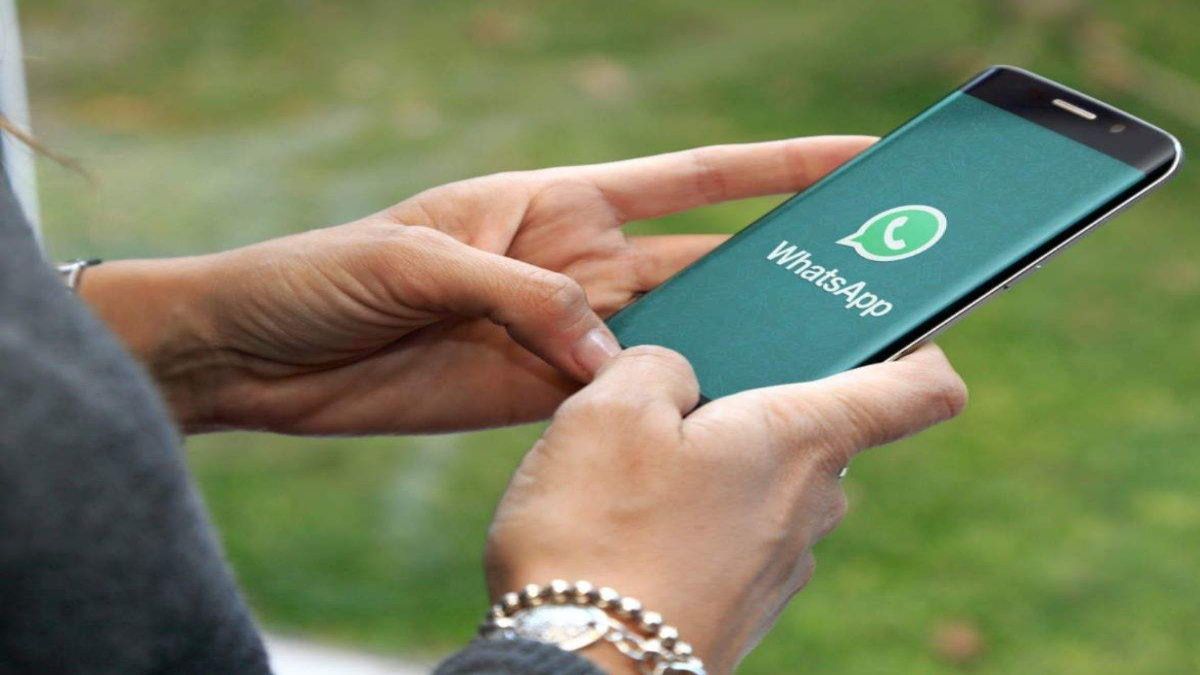 WhatsApp Won’t Work on These iPhone and Android Phones in 2021