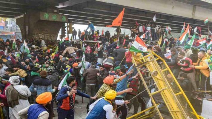 As Tractor Rally Protest Turns Violent, 86 Police Officers Injured, 22 Cases Filed, Says Police